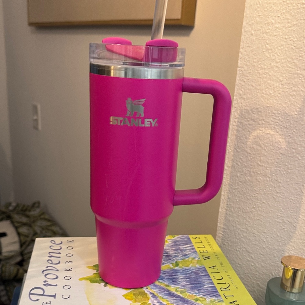 Stanley Fuchsia Travel Mug with Straw